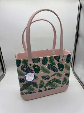 NWT - Bogg Bag Palm Print Tote Bag